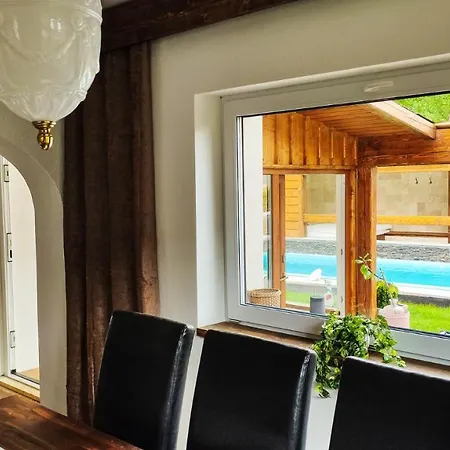 Pod Pustevnami Chalet