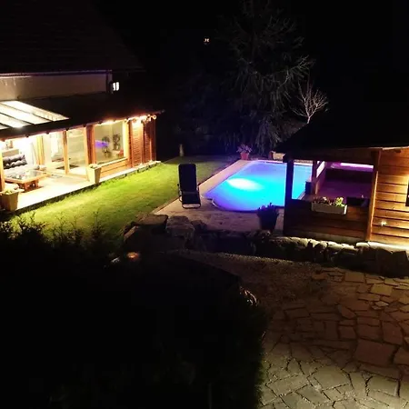 Pod Pustevnami Chalet Prostredni Becva